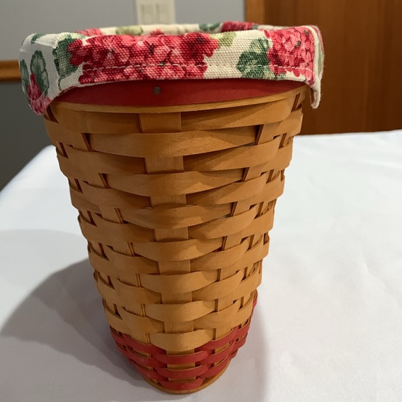 Longaberger Geranium Basket Set - Picture 2 of 16